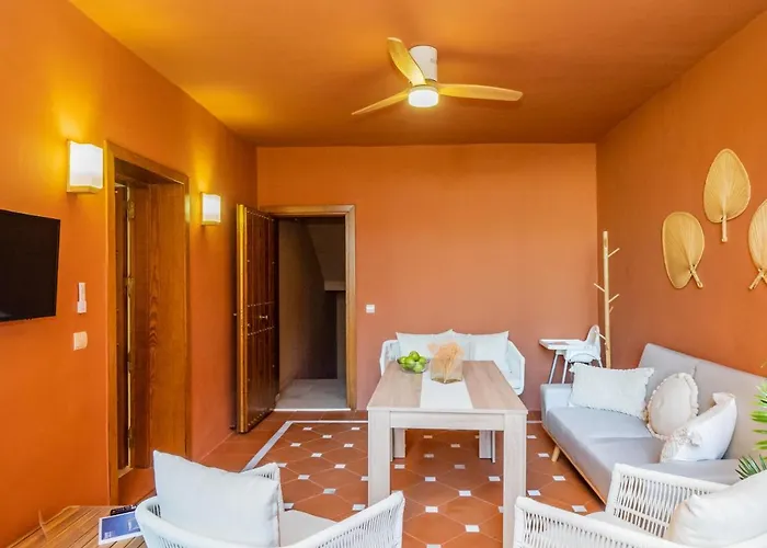 Cubo's & Parking Jardines De Don Carlos Appartement *