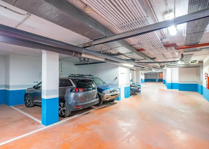 Cubo's & Parking Jardines De Don Carlos Appartement